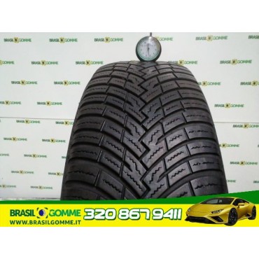 PIRELLI 215/65/17 - 103 V 20