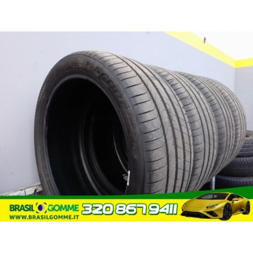 PIRELLI 255/40/20 - 101 V 4425