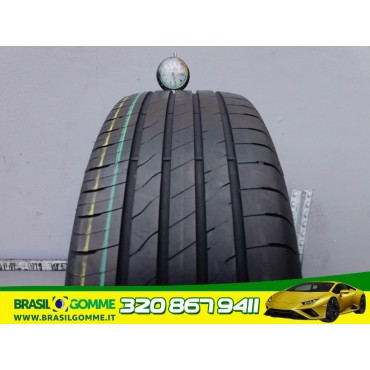 GOODYEAR 215/55/18 - 99 V...