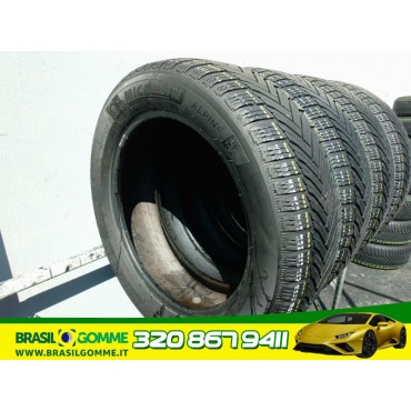 MICHELIN 215/55/17 - 94 V 3720