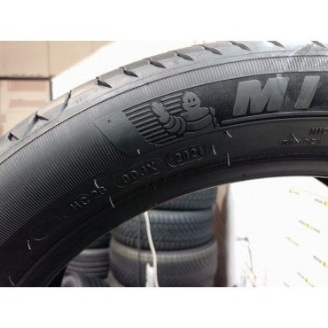 MICHELIN 205/55/19 - 97 V...
